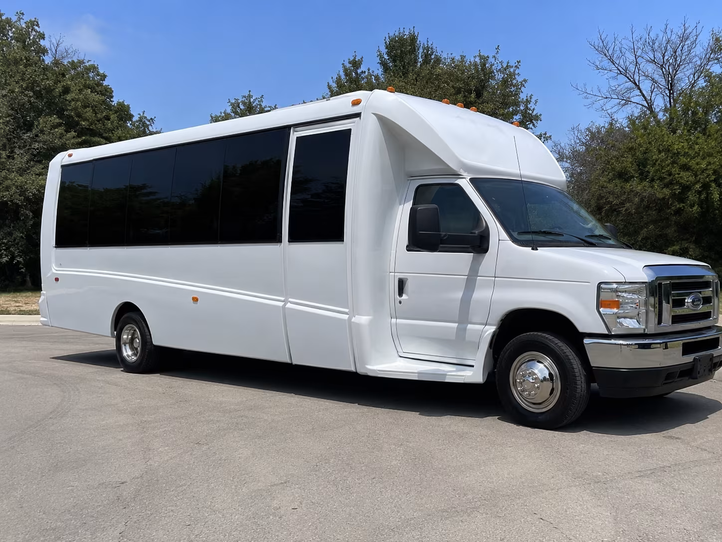 across new rochelle new york party bus rental