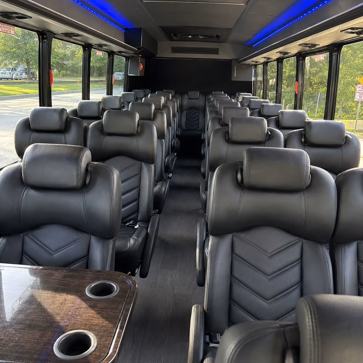bachelorette wine tour buses around westchester and the hudson valley