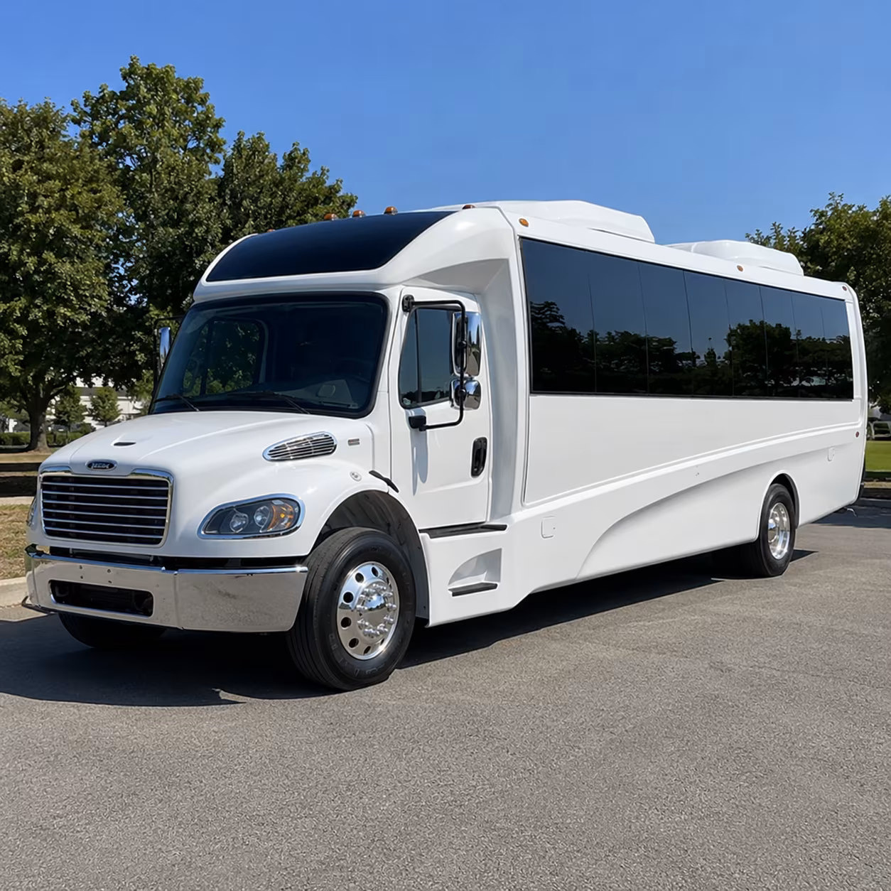 new rochelle 18 passenger minibus