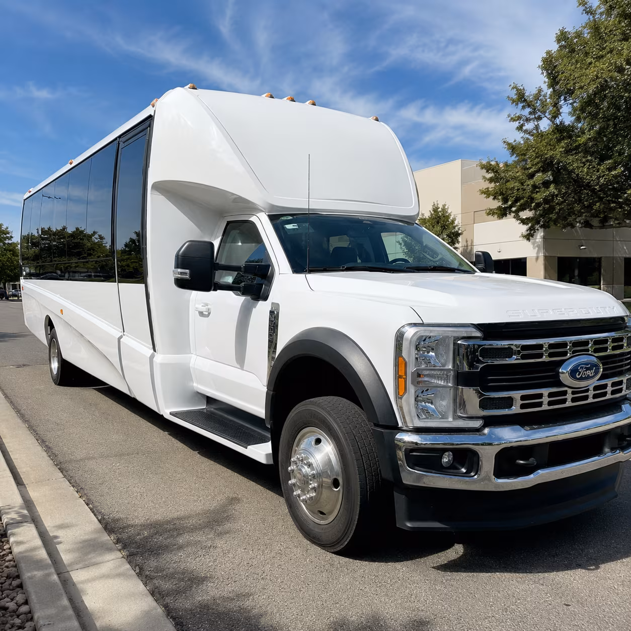 wedding and special event buses in new rochelle